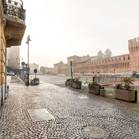 Al Castello Daire Galliate Dış mekan fotoğraf